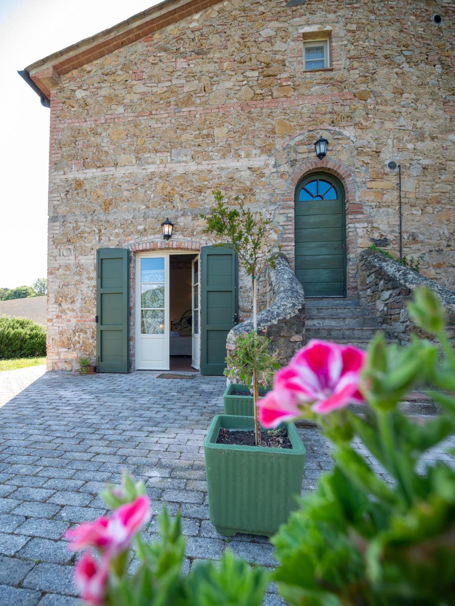 Locanda Le Giunche Guardistallo Exterior photo